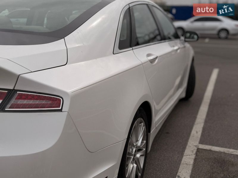 Седан Lincoln MKZ 2015 в Киеве фото 10 Седан Lincoln MKZ 2015 в Киеве