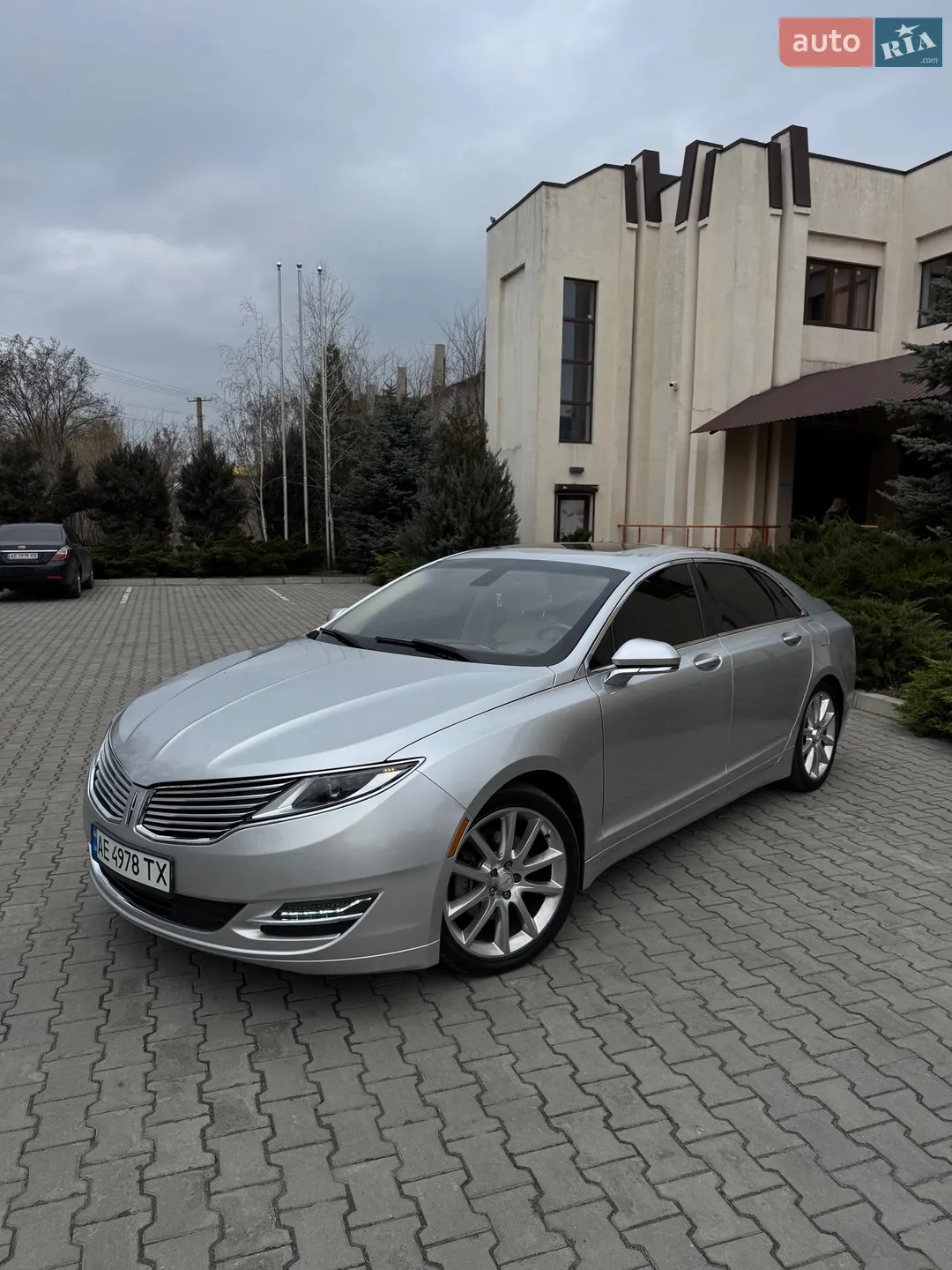 2014 Lincoln MKZ - мініатюра 4