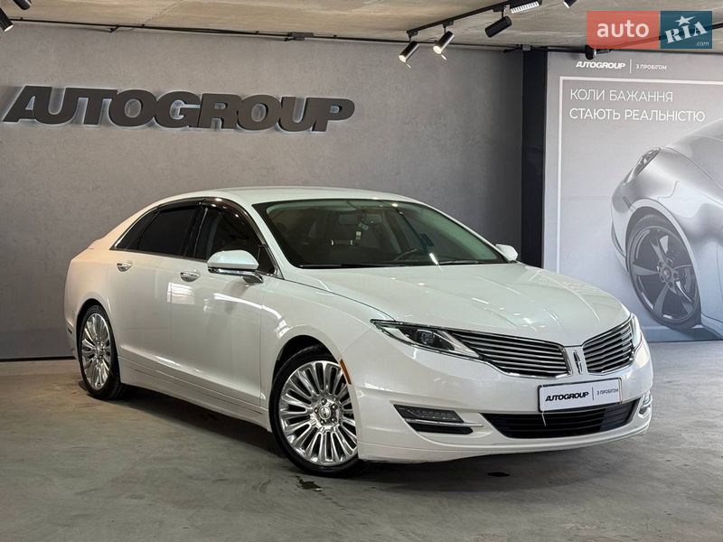 Lincoln MKZ 2014