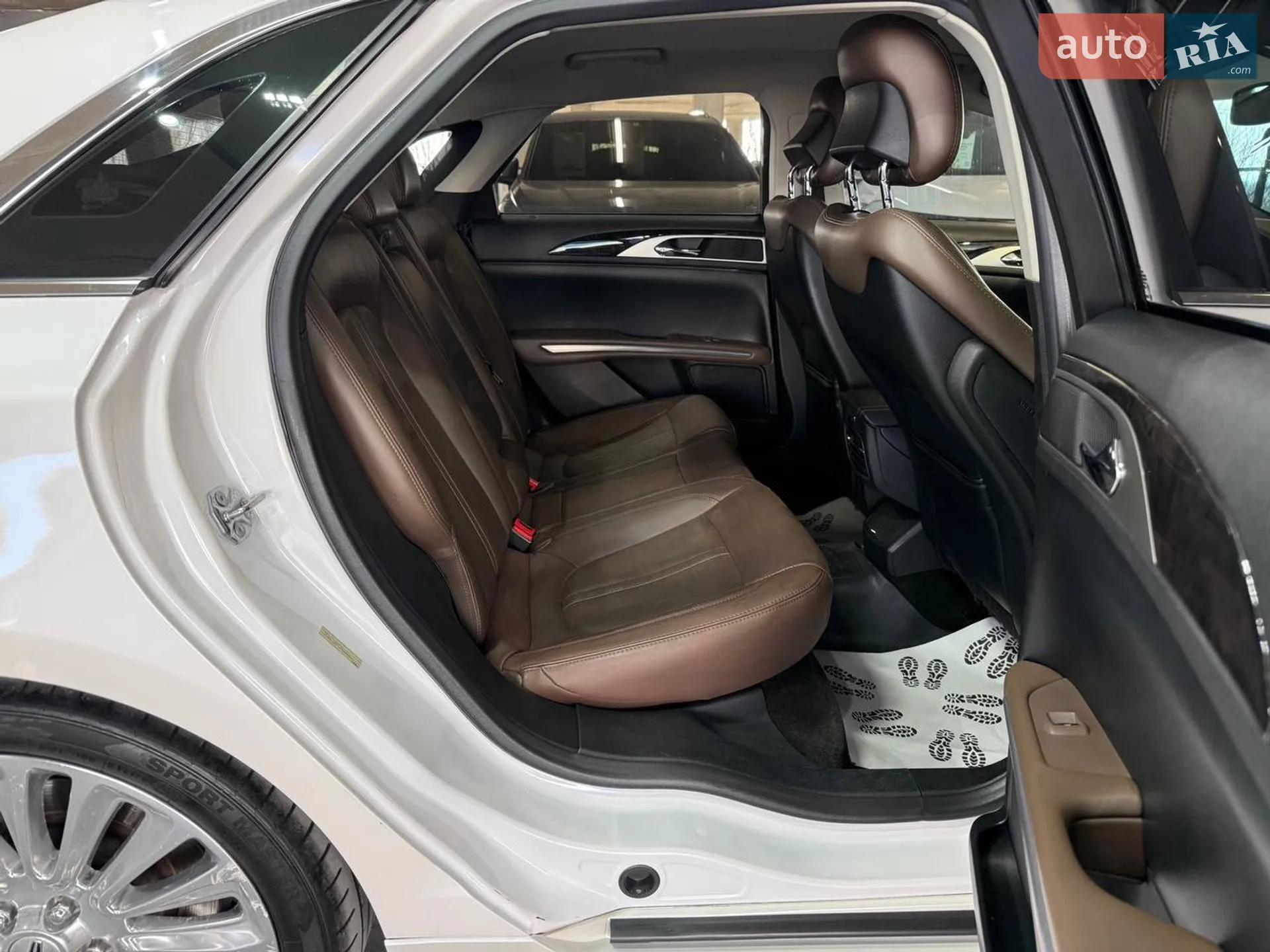 2014 Lincoln MKZ - мініатюра 18
