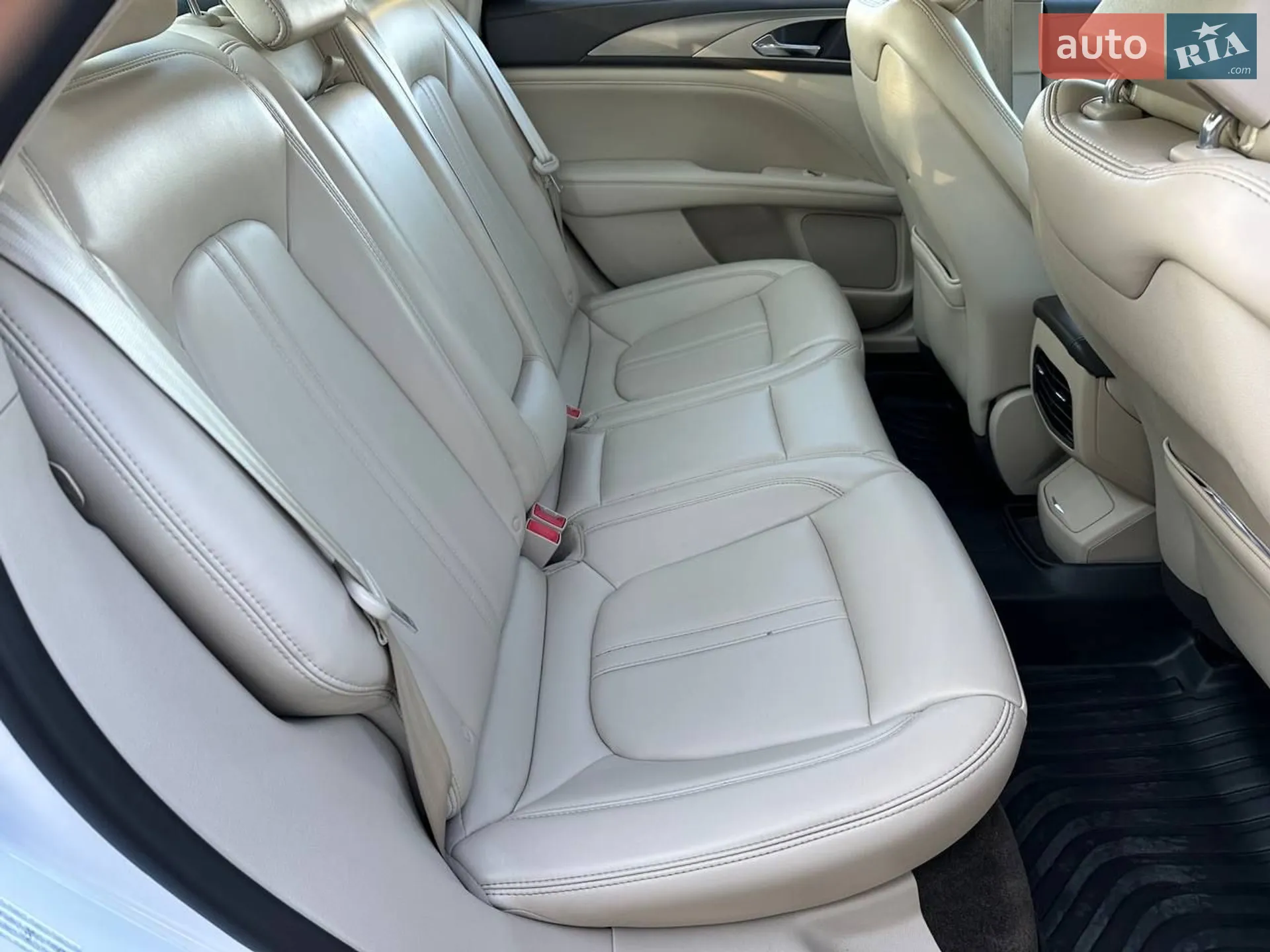 2017 Lincoln MKZ - мініатюра 6