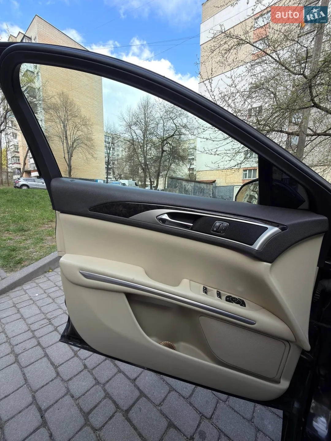 2013 Lincoln MKZ - мініатюра 25