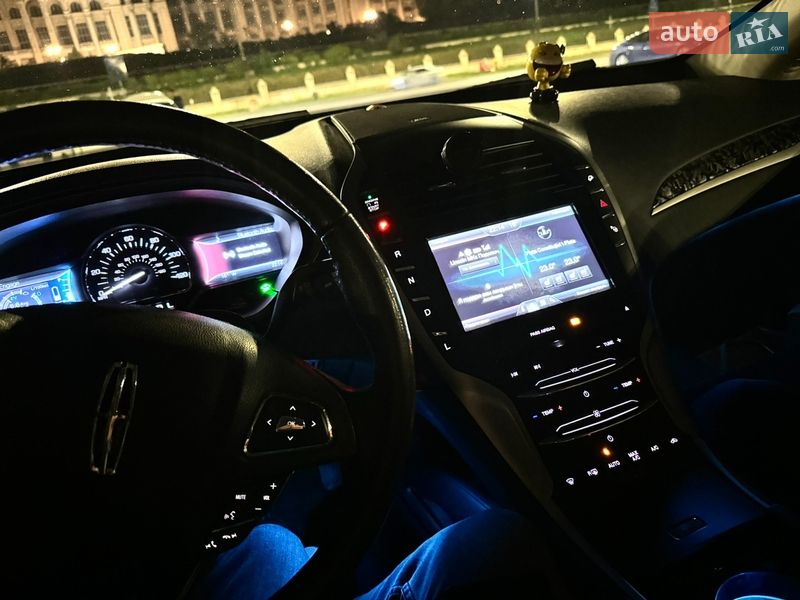 Седан Lincoln MKZ 2014 в Ізмаїлі