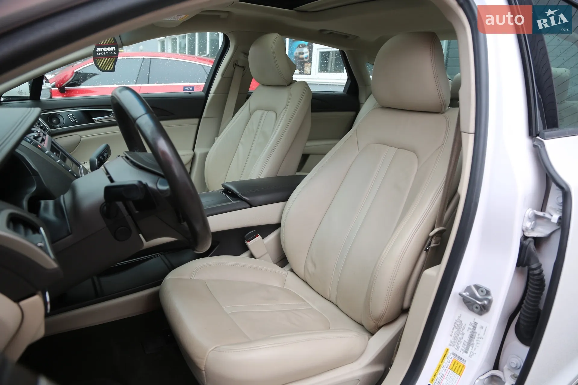 2019 Lincoln MKZ - мініатюра 9