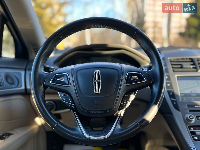 Седан Lincoln MKZ 2018 в Львові