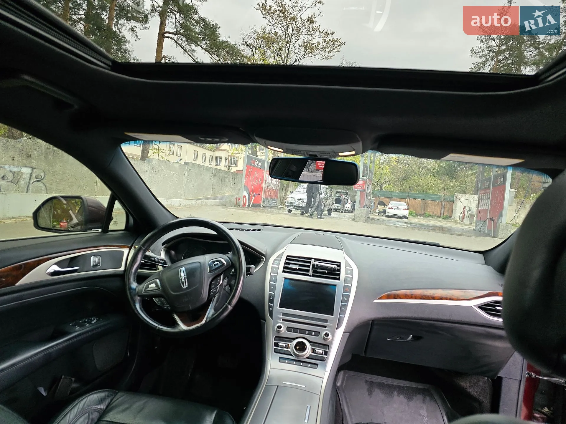 2016 Lincoln MKZ - мініатюра 18