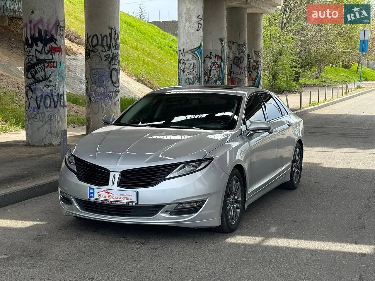 2014 Lincoln MKZ - мініатюра 25