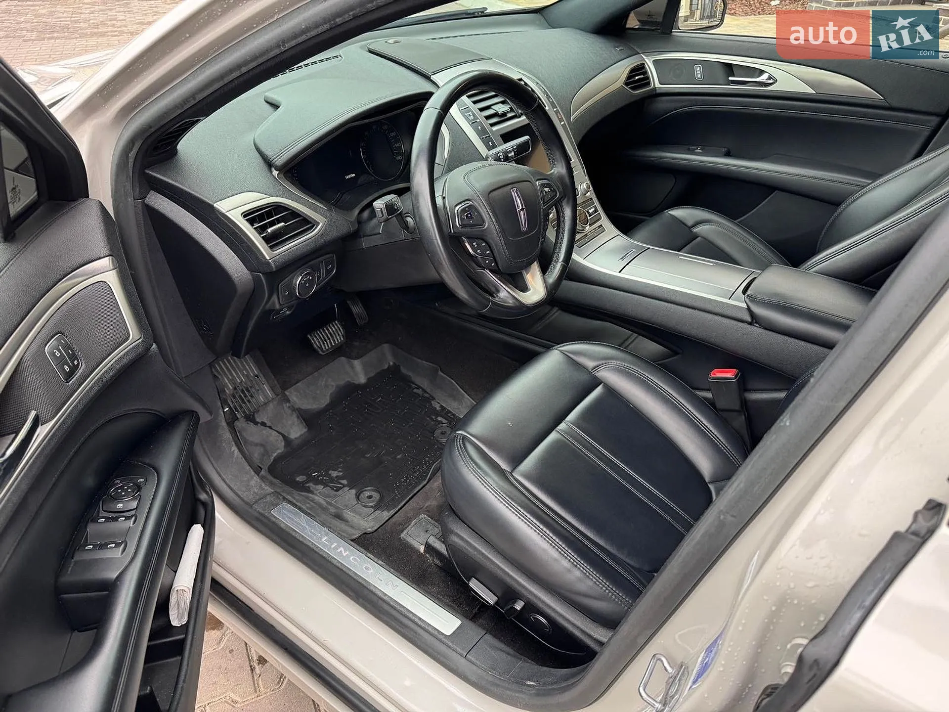 2019 Lincoln MKZ - мініатюра 9