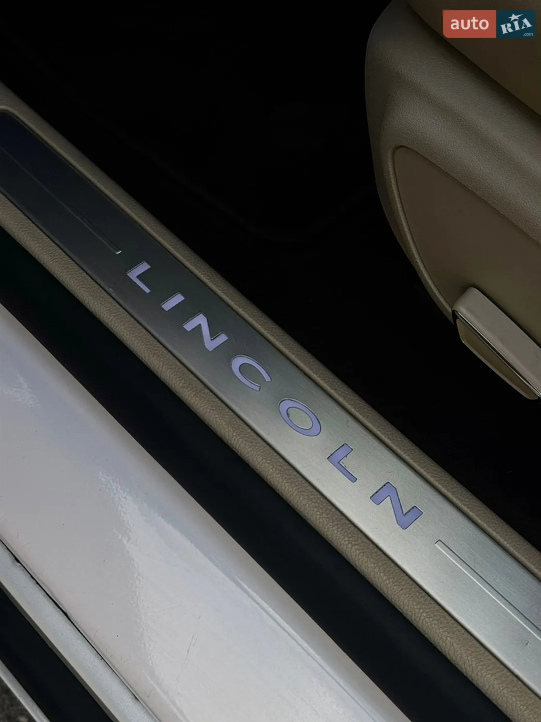 2019 Lincoln MKZ - мініатюра 10