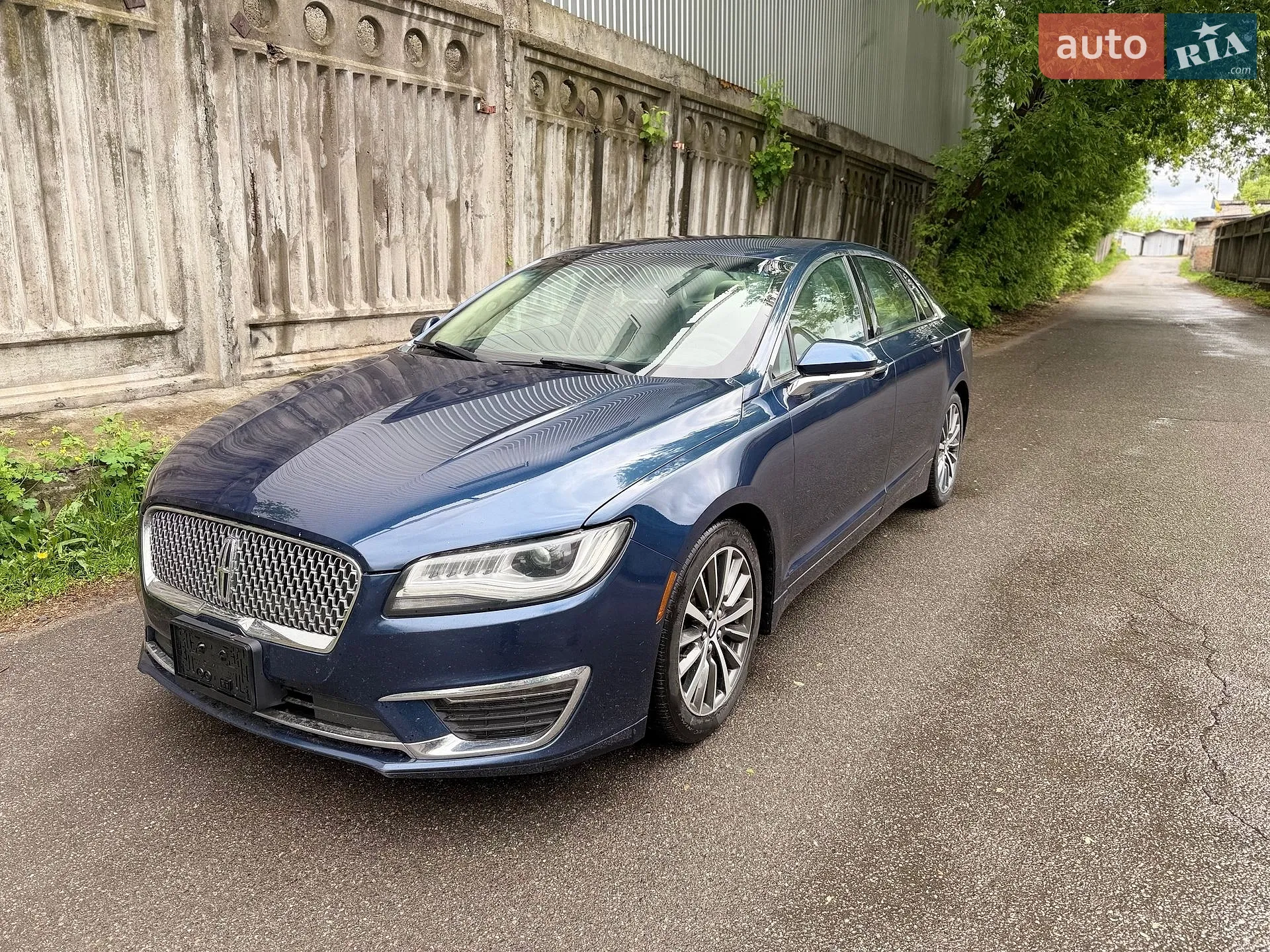 2017 Lincoln MKZ - мініатюра 22