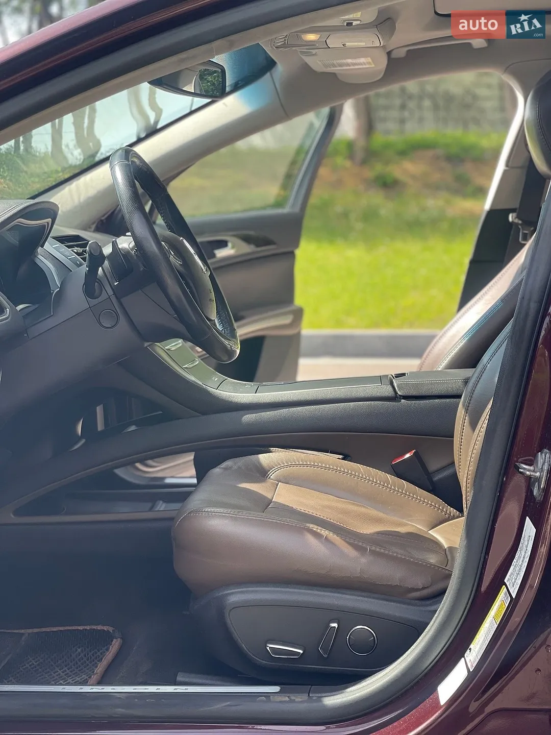 2013 Lincoln MKZ - мініатюра 13