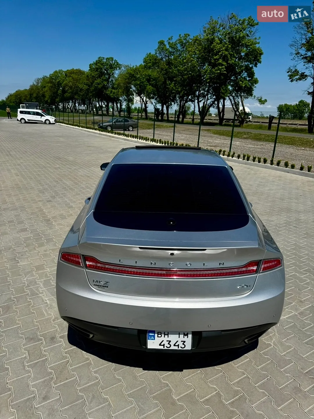 2014 Lincoln MKZ - мініатюра 9