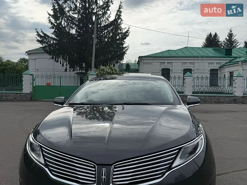 Lincoln MKZ 2014