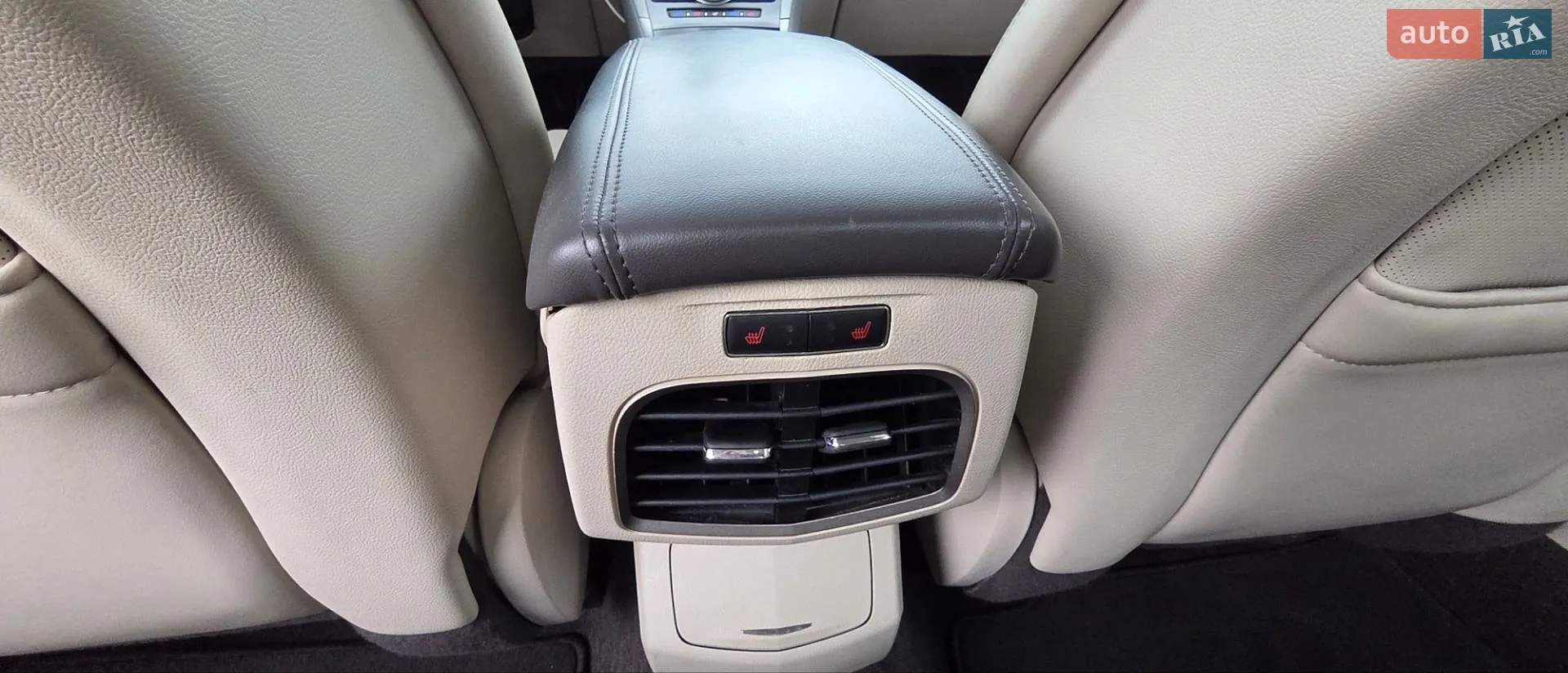 2016 Lincoln MKZ - мініатюра 19