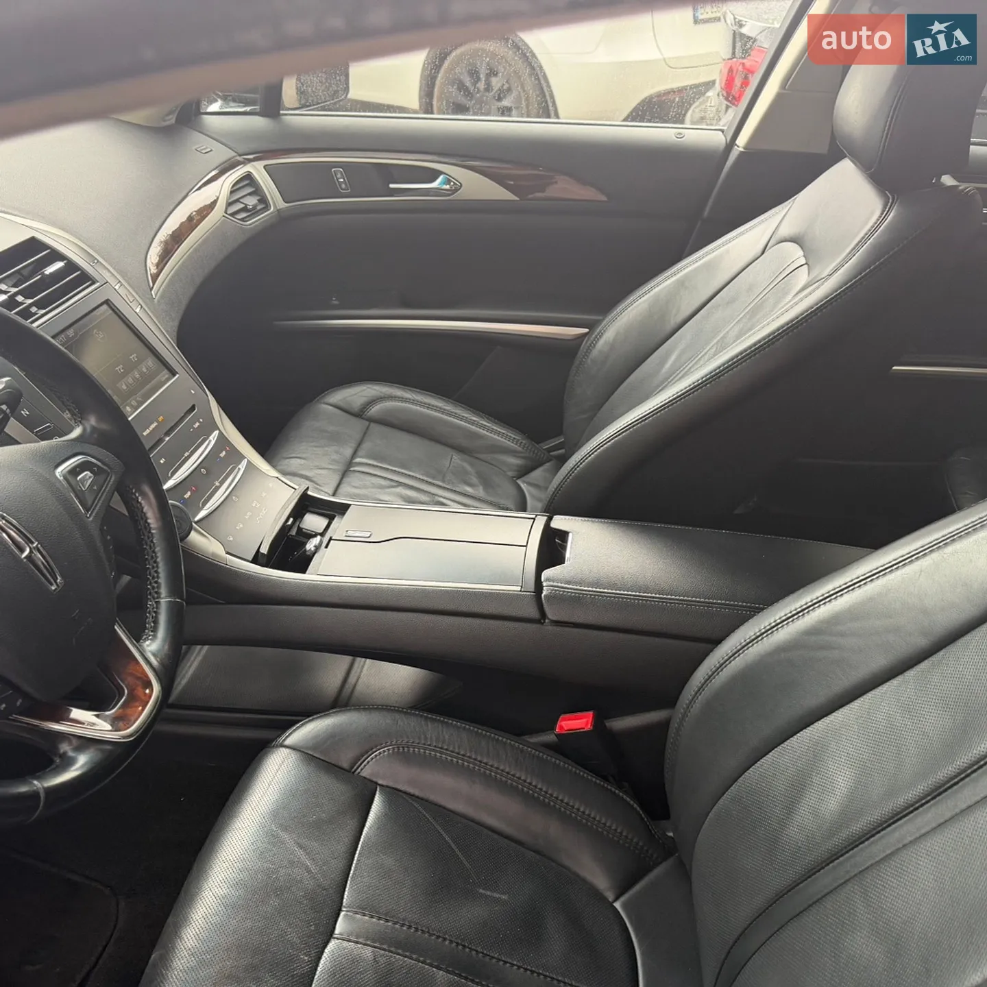2016 Lincoln MKZ - мініатюра 9