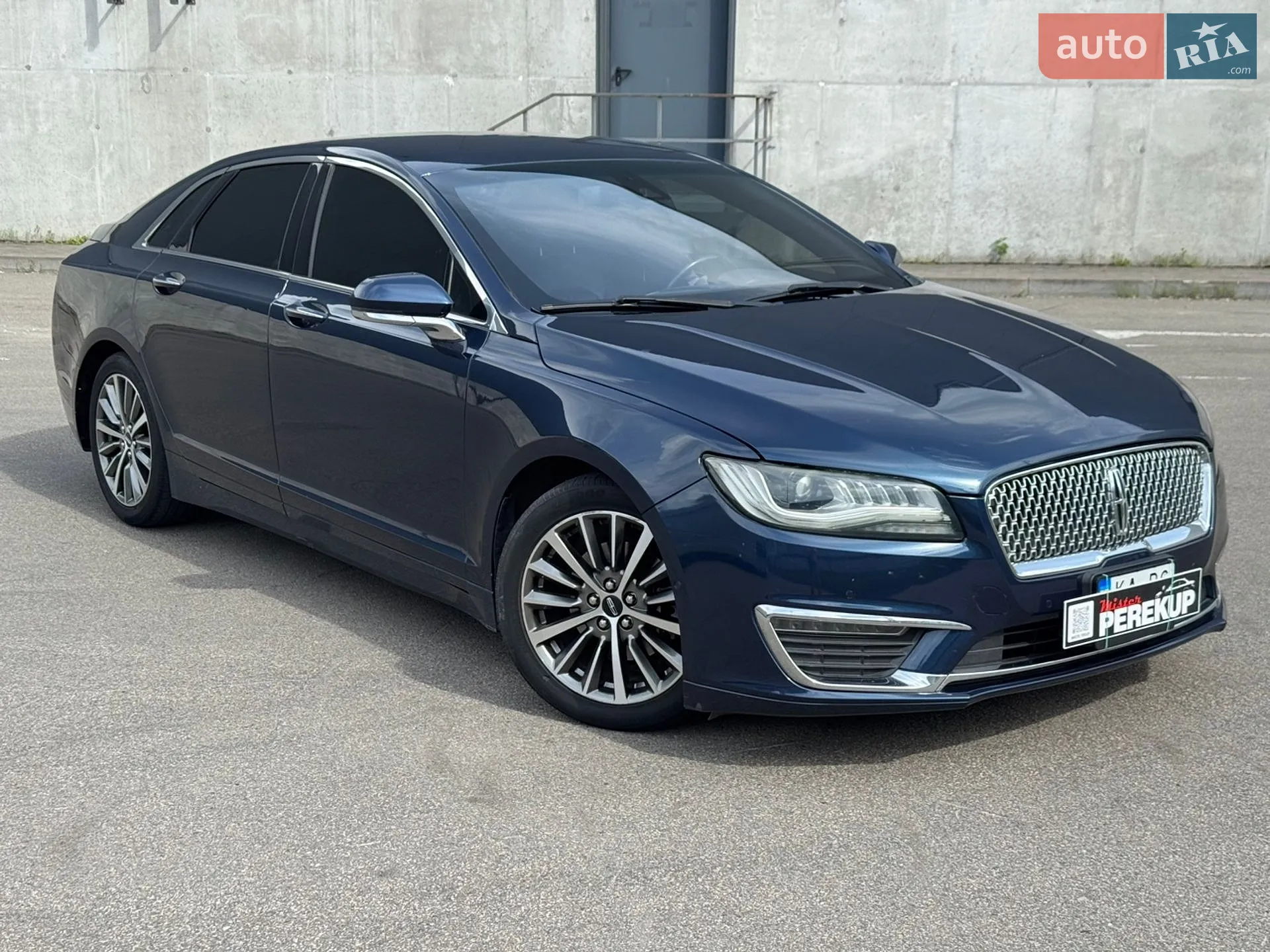 2016 Lincoln MKZ - мініатюра 2