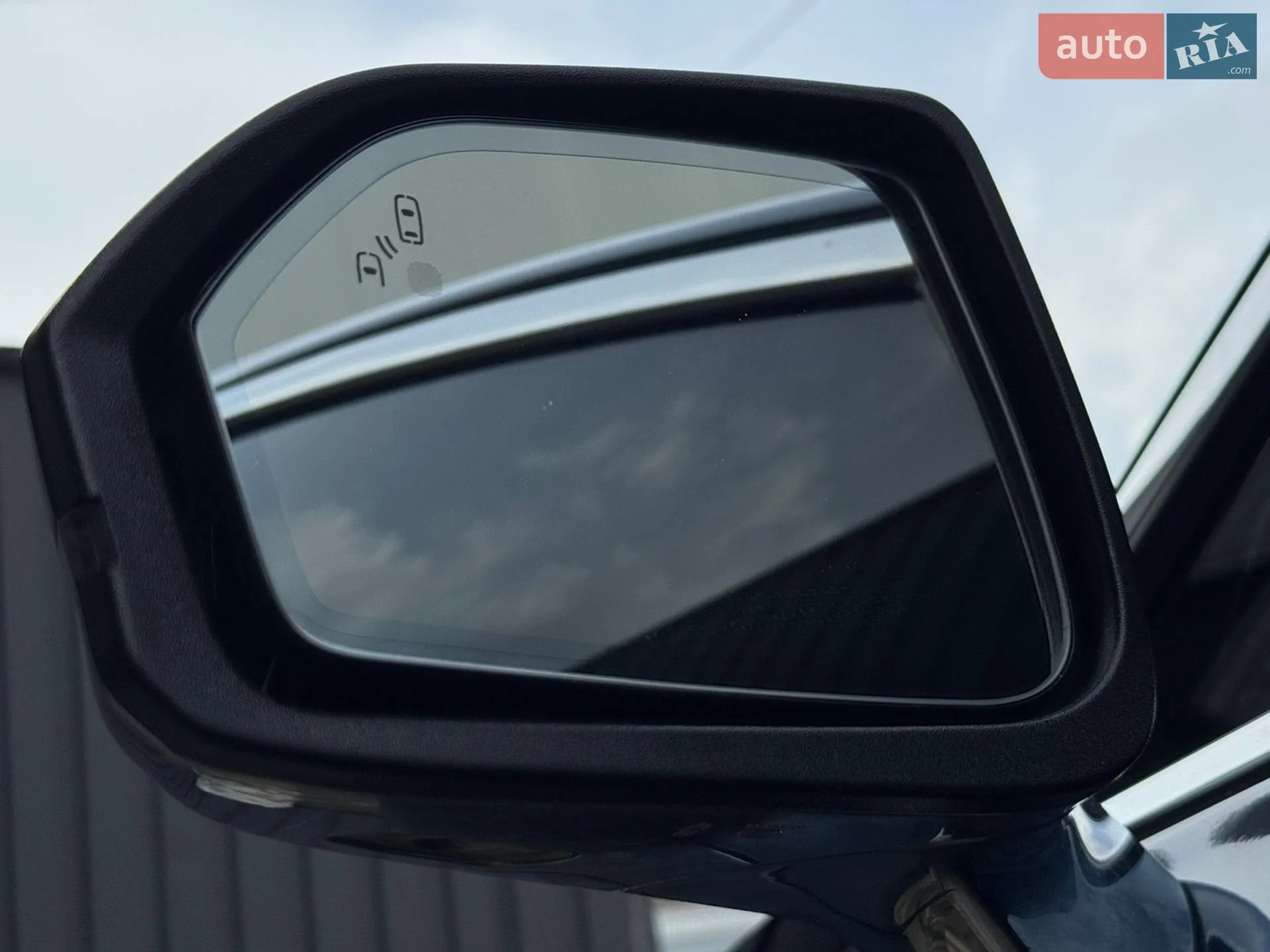 2016 Lincoln MKZ - мініатюра 13