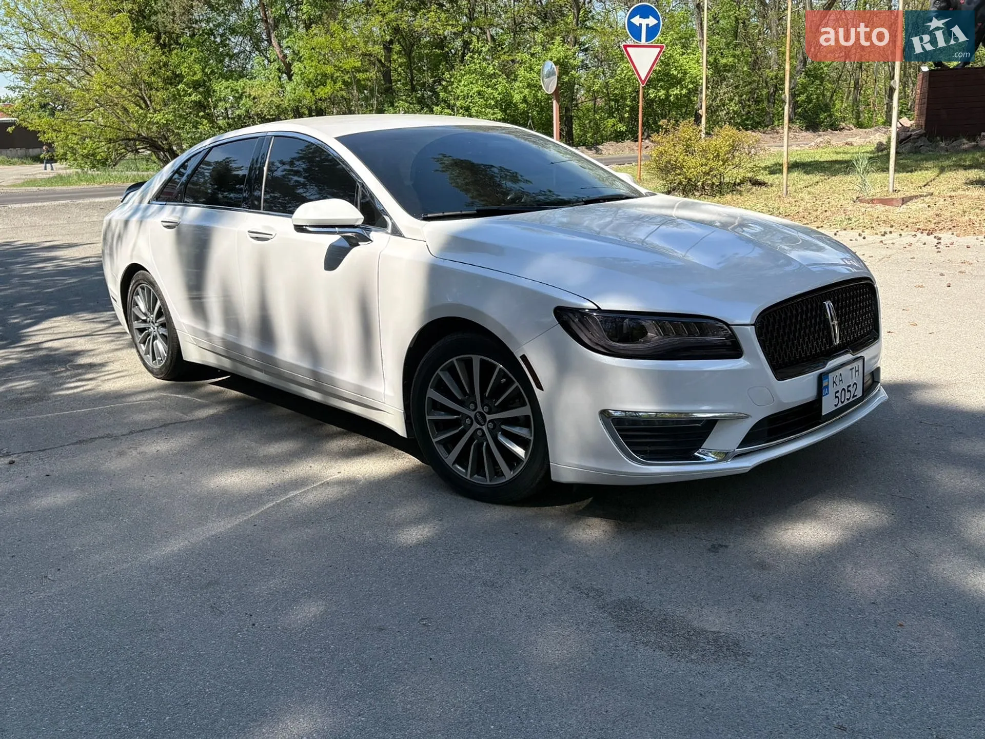 2017 Lincoln MKZ - мініатюра 5