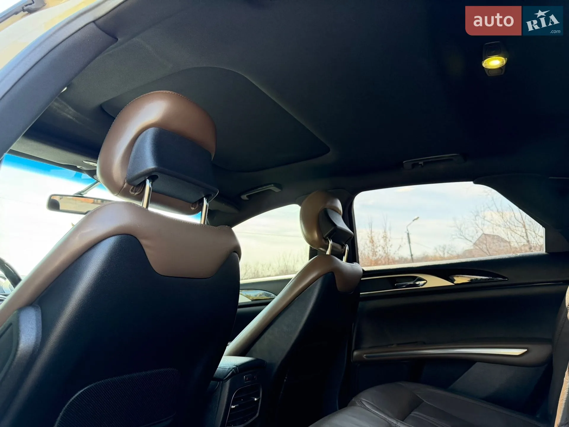 2016 Lincoln MKZ - мініатюра 30
