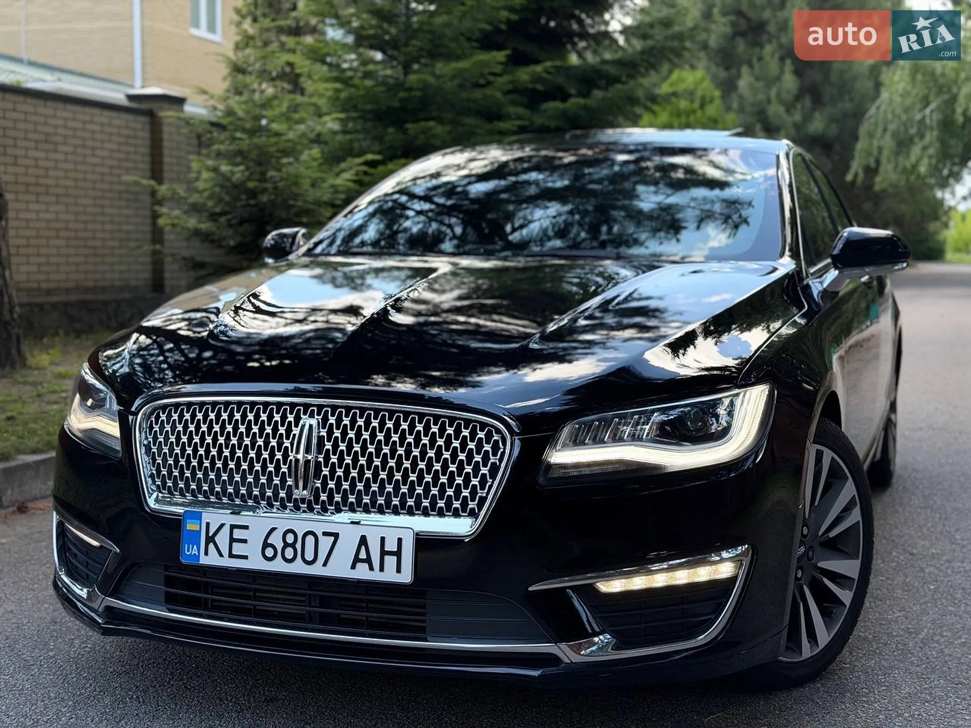 2016 Lincoln MKZ - мініатюра 3