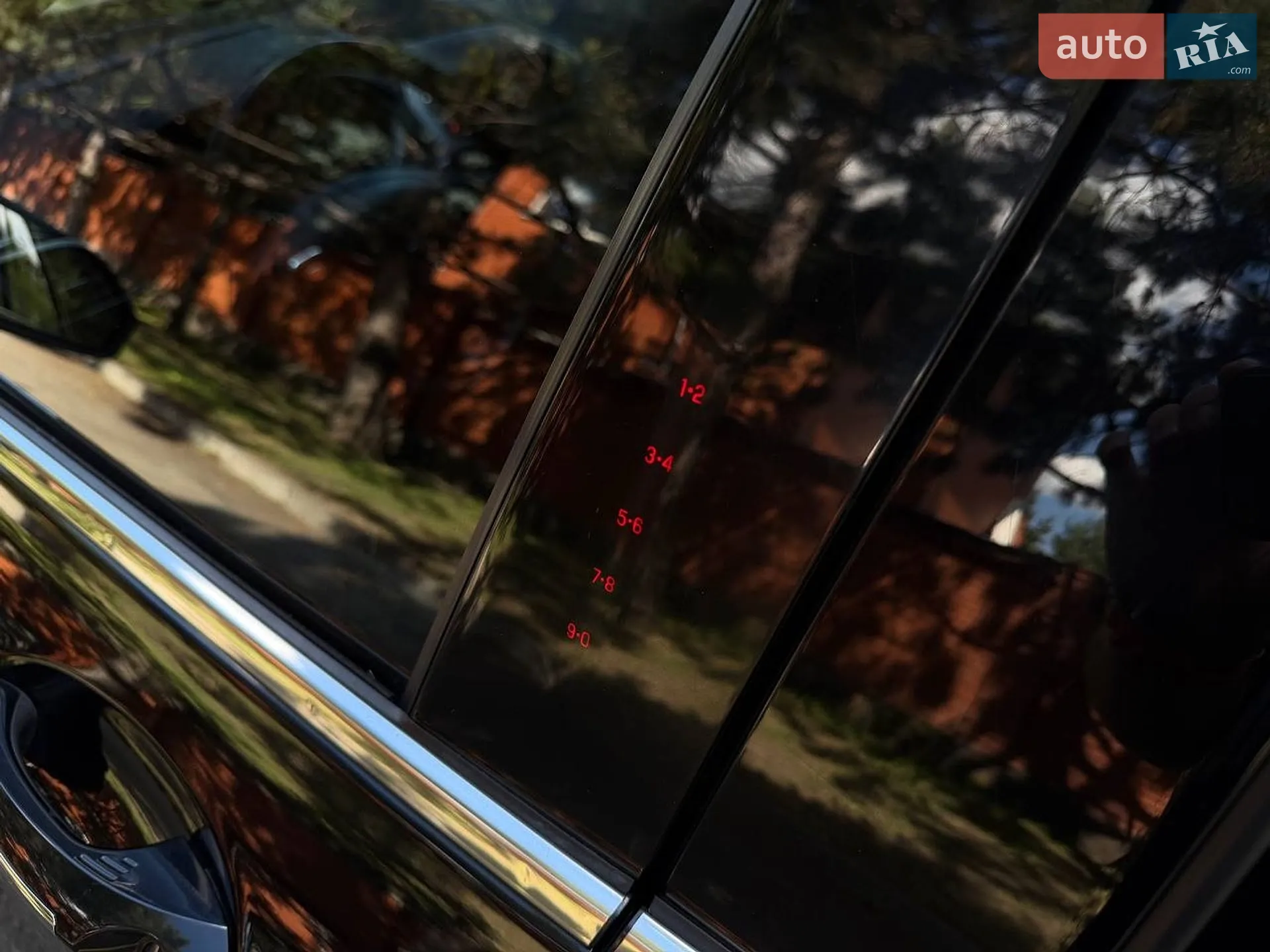 2016 Lincoln MKZ - мініатюра 11