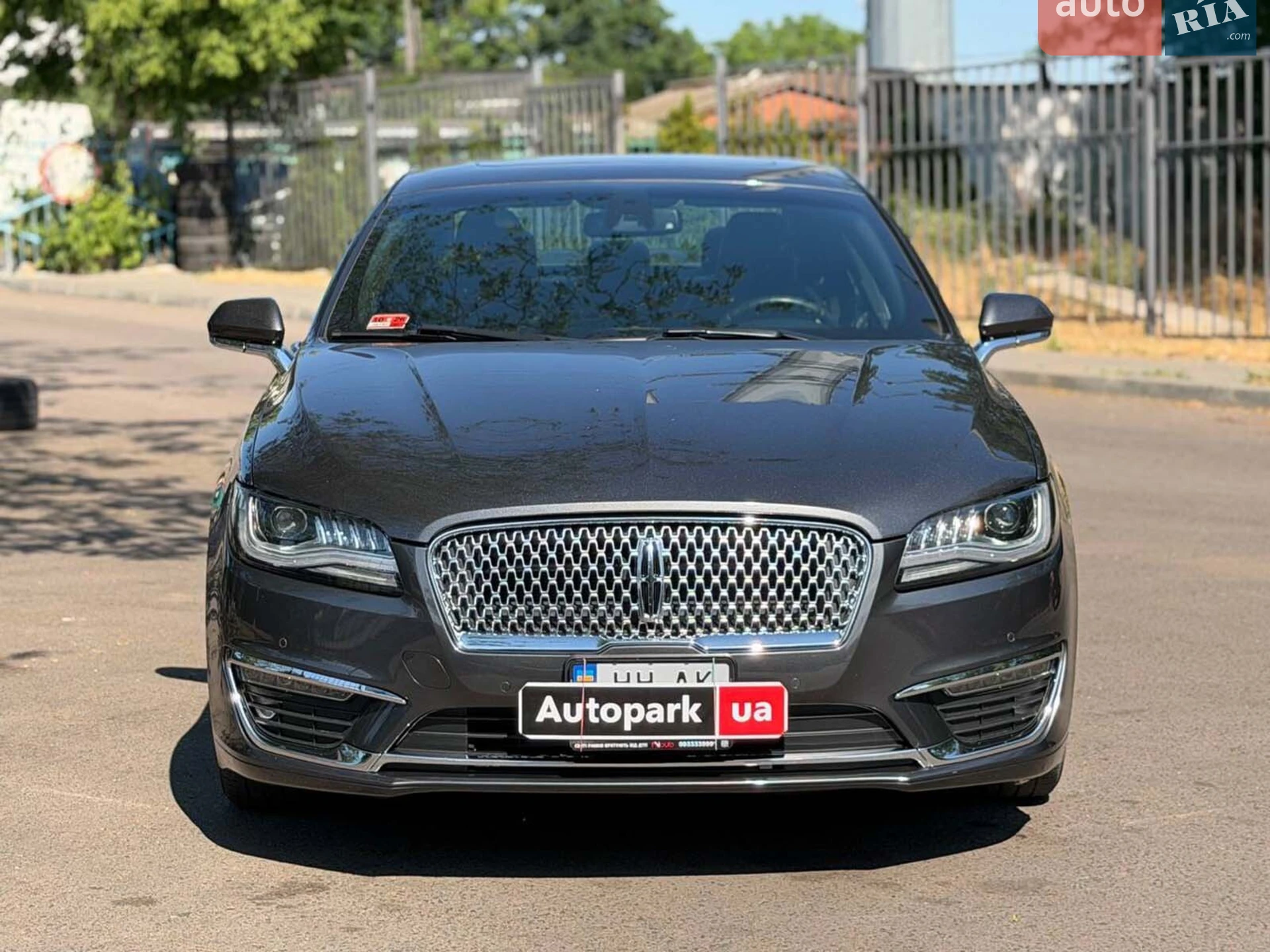 2020 Lincoln MKZ - мініатюра 2