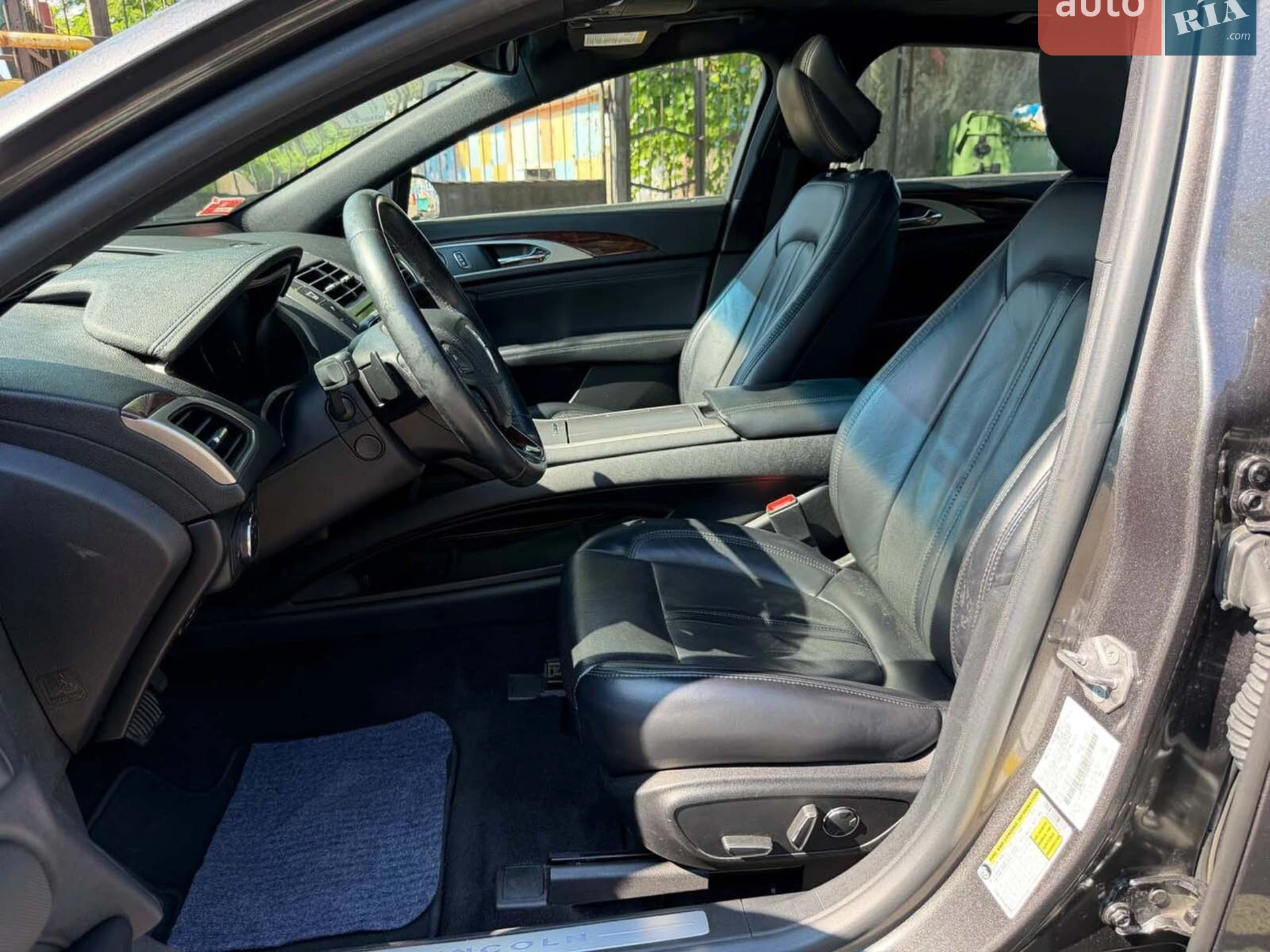 2020 Lincoln MKZ - мініатюра 30