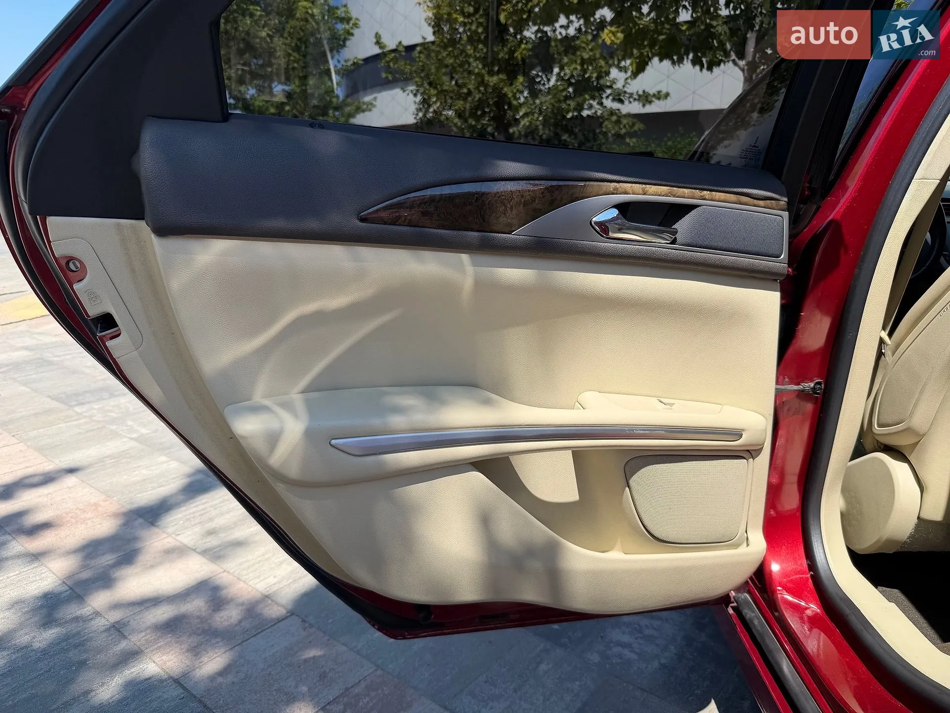 2013 Lincoln MKZ - мініатюра 25