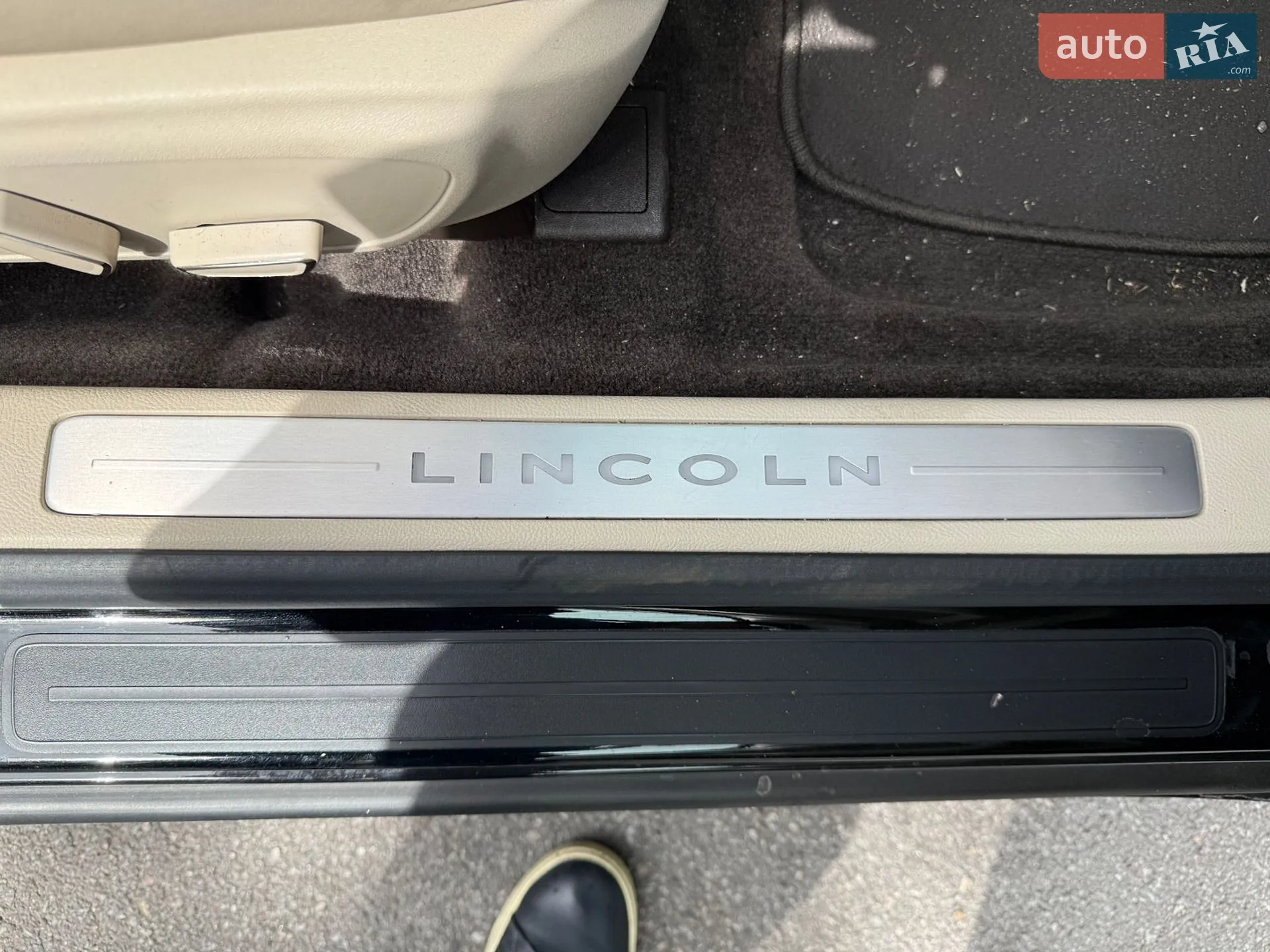 2016 Lincoln MKZ - мініатюра 19