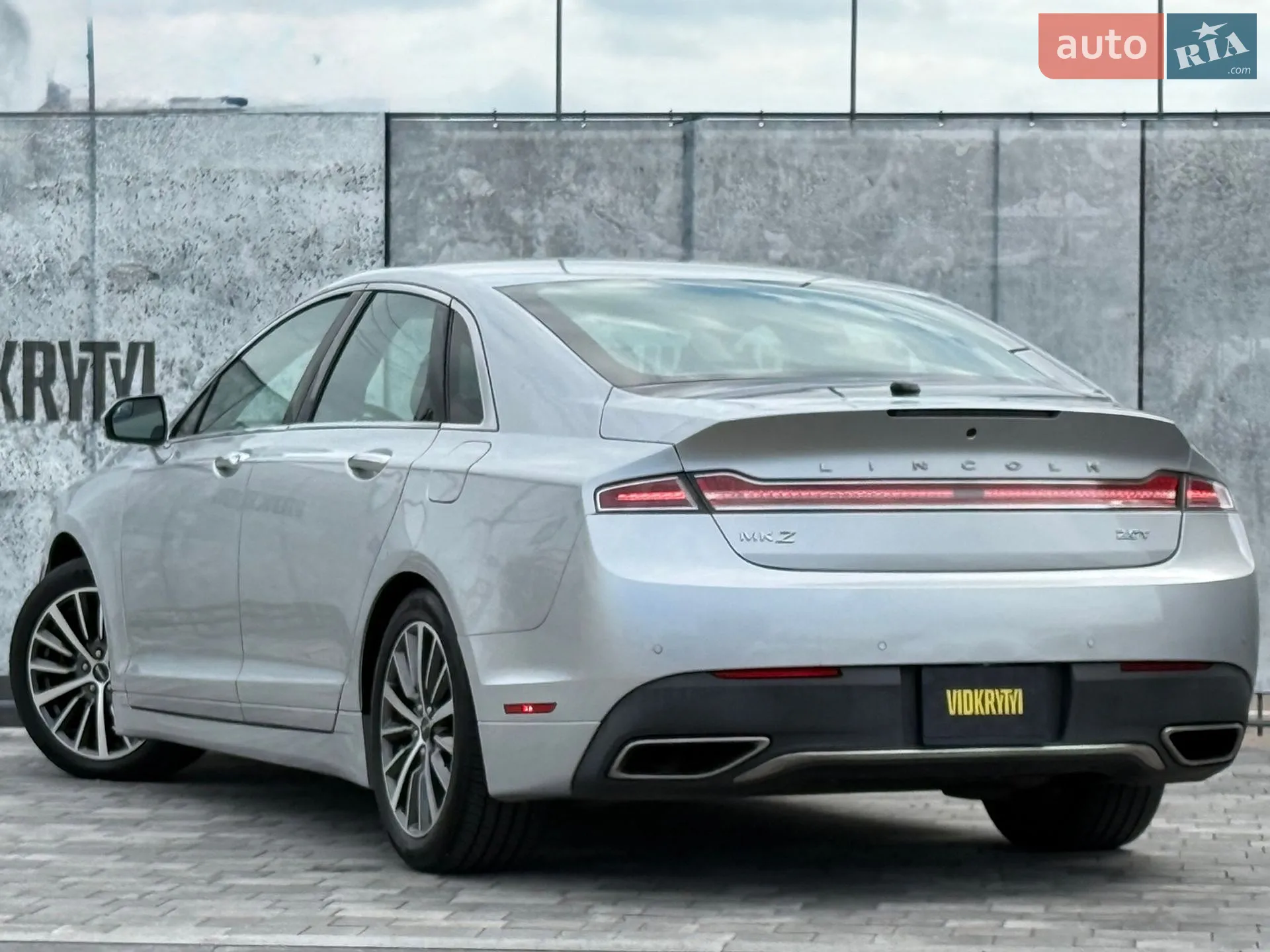 2016 Lincoln MKZ - мініатюра 14