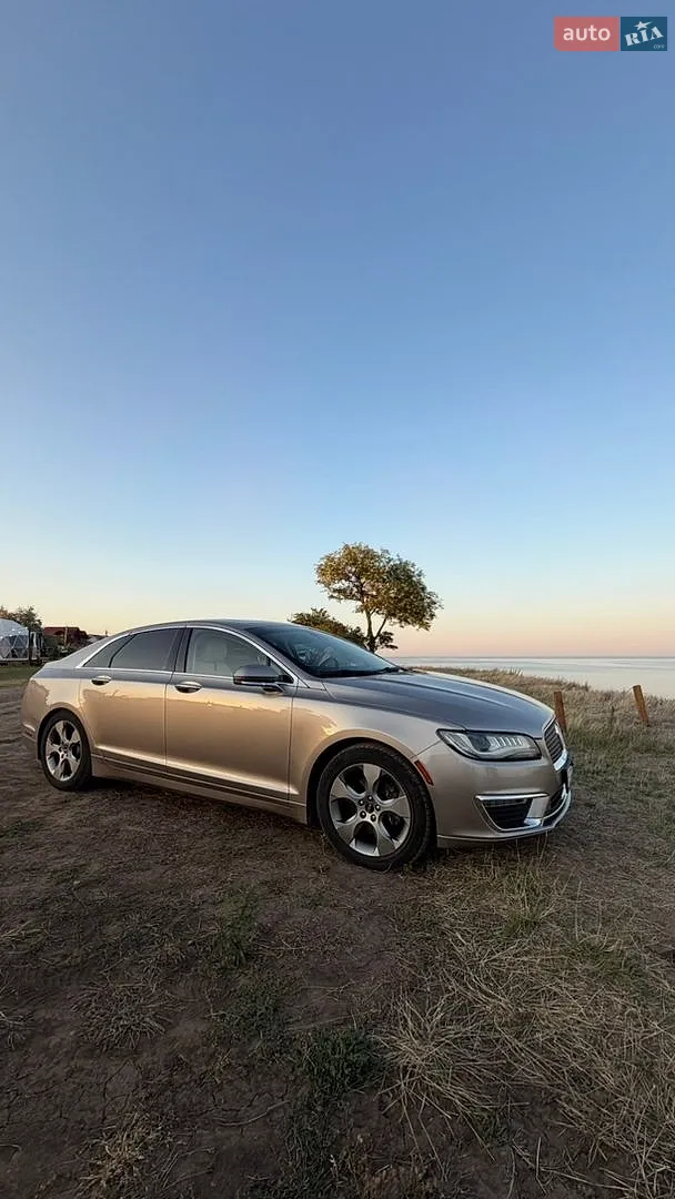 2018 Lincoln MKZ - мініатюра 2