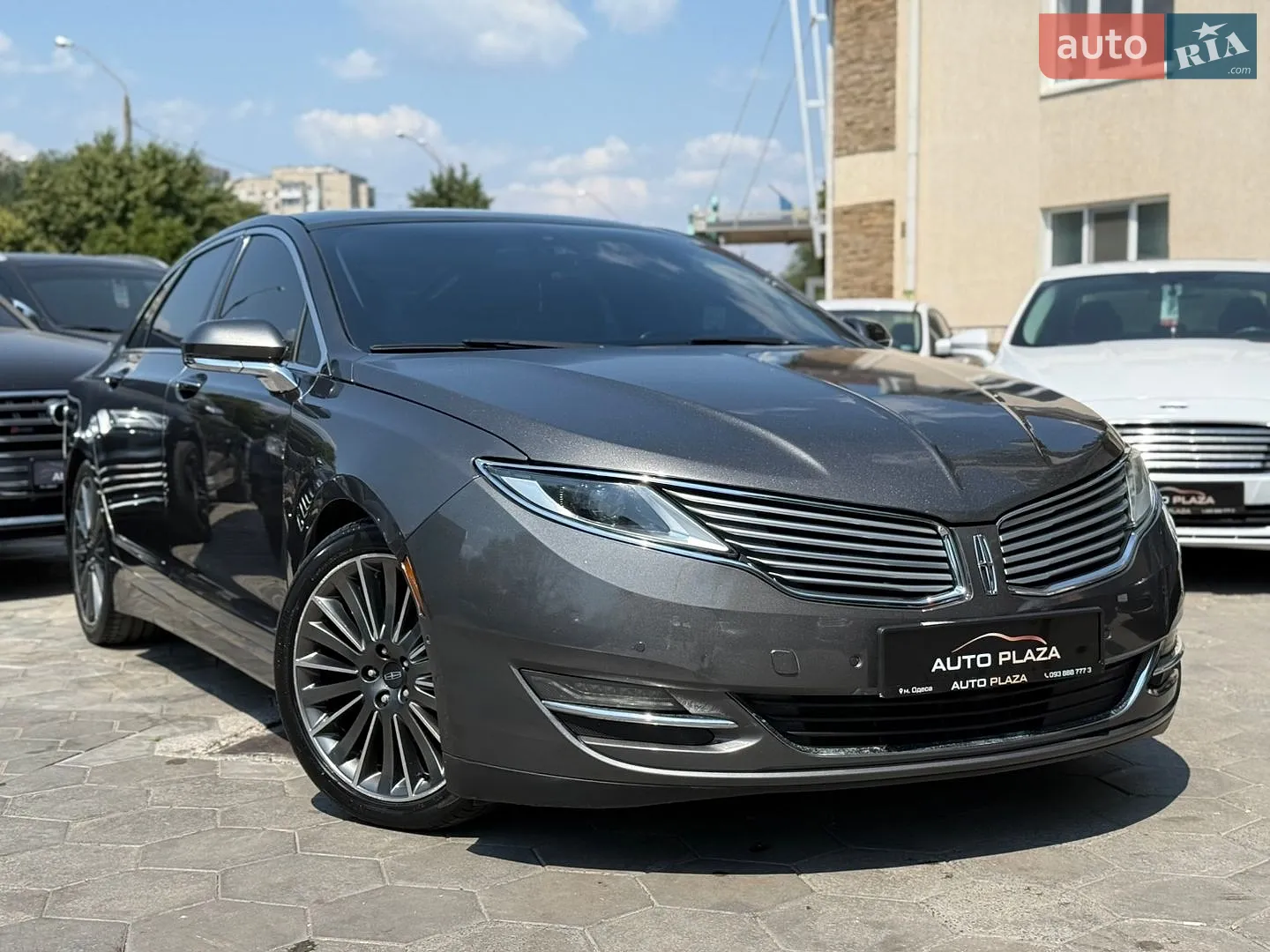 2014 Lincoln MKZ - мініатюра 4