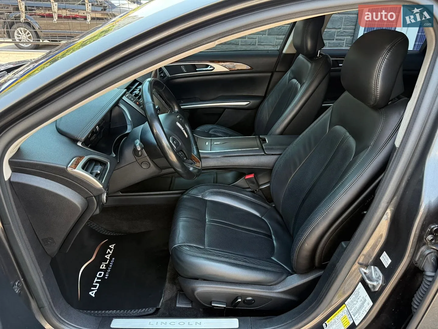 2014 Lincoln MKZ - мініатюра 23