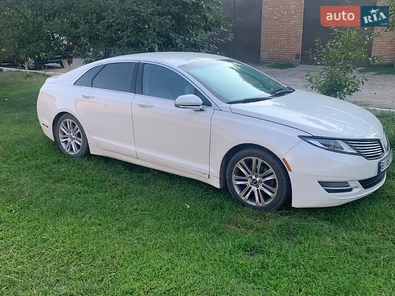 Lincoln MKZ 2015