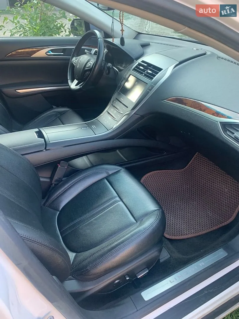 2015 Lincoln MKZ - мініатюра 9