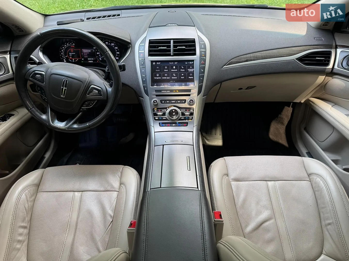 2019 Lincoln MKZ - мініатюра 21