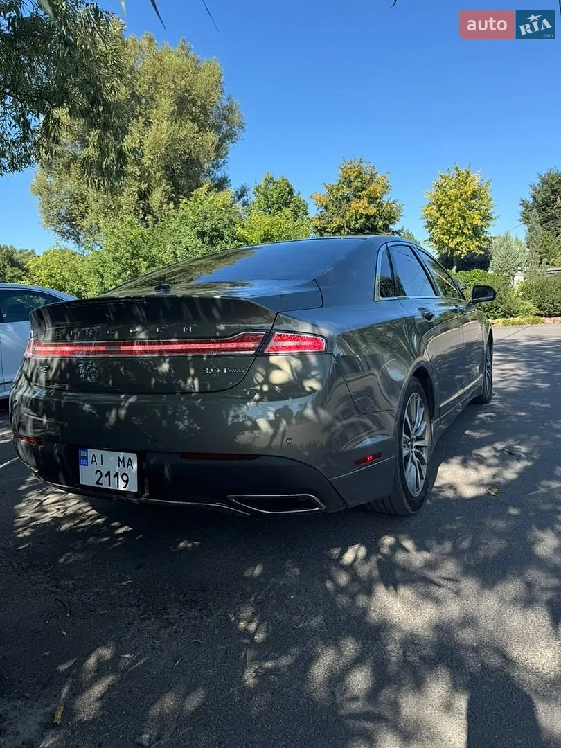 2016 Lincoln MKZ - мініатюра 4
