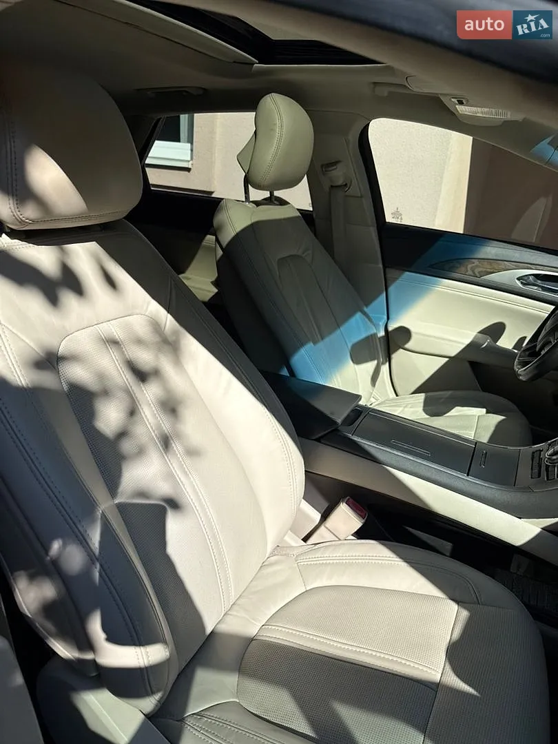 2017 Lincoln MKZ - мініатюра 40