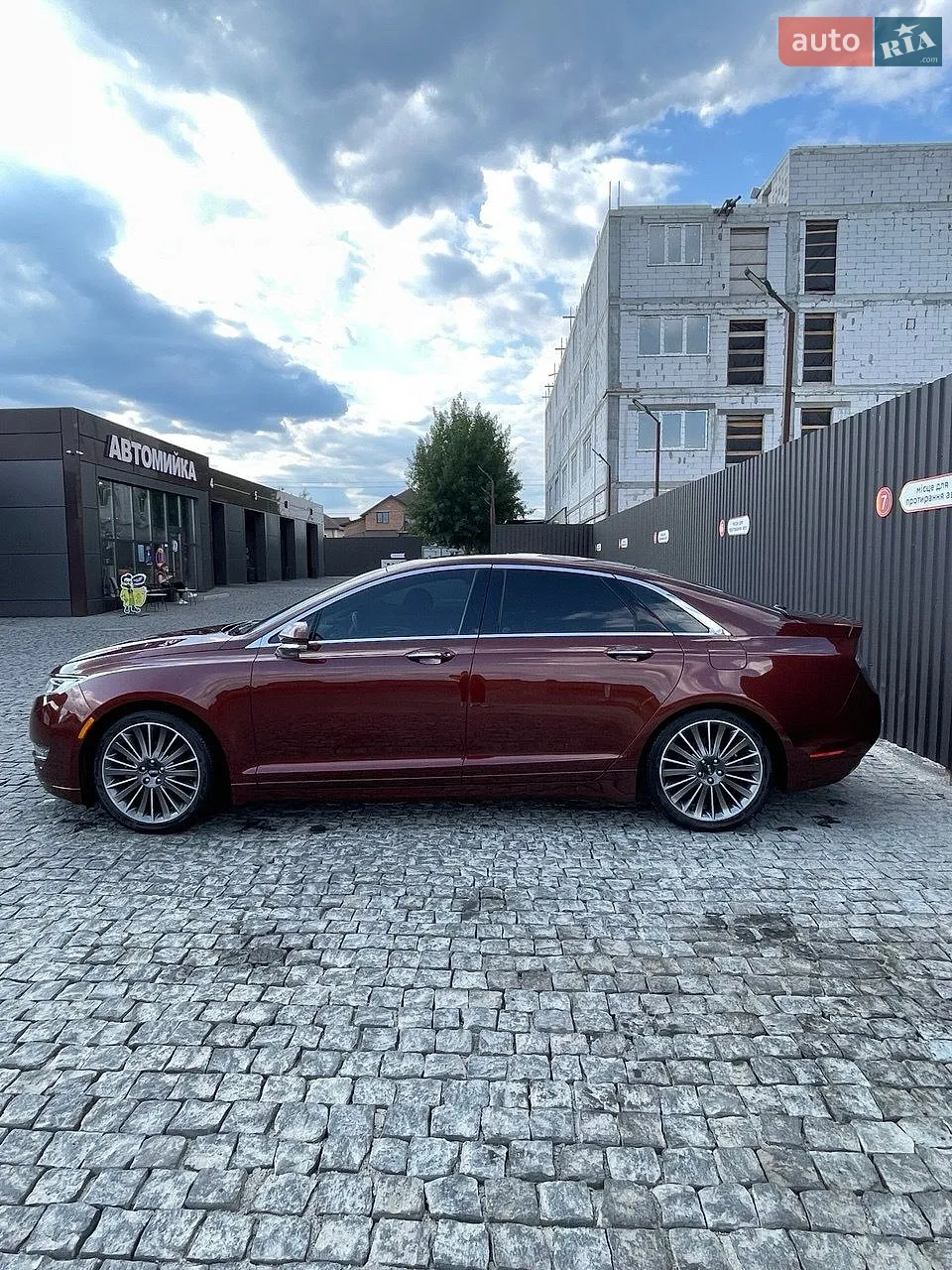 2014 Lincoln MKZ - мініатюра 4