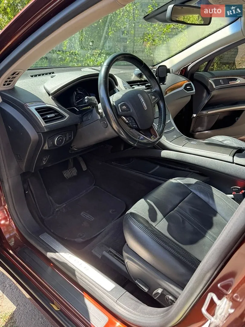 2014 Lincoln MKZ - мініатюра 10