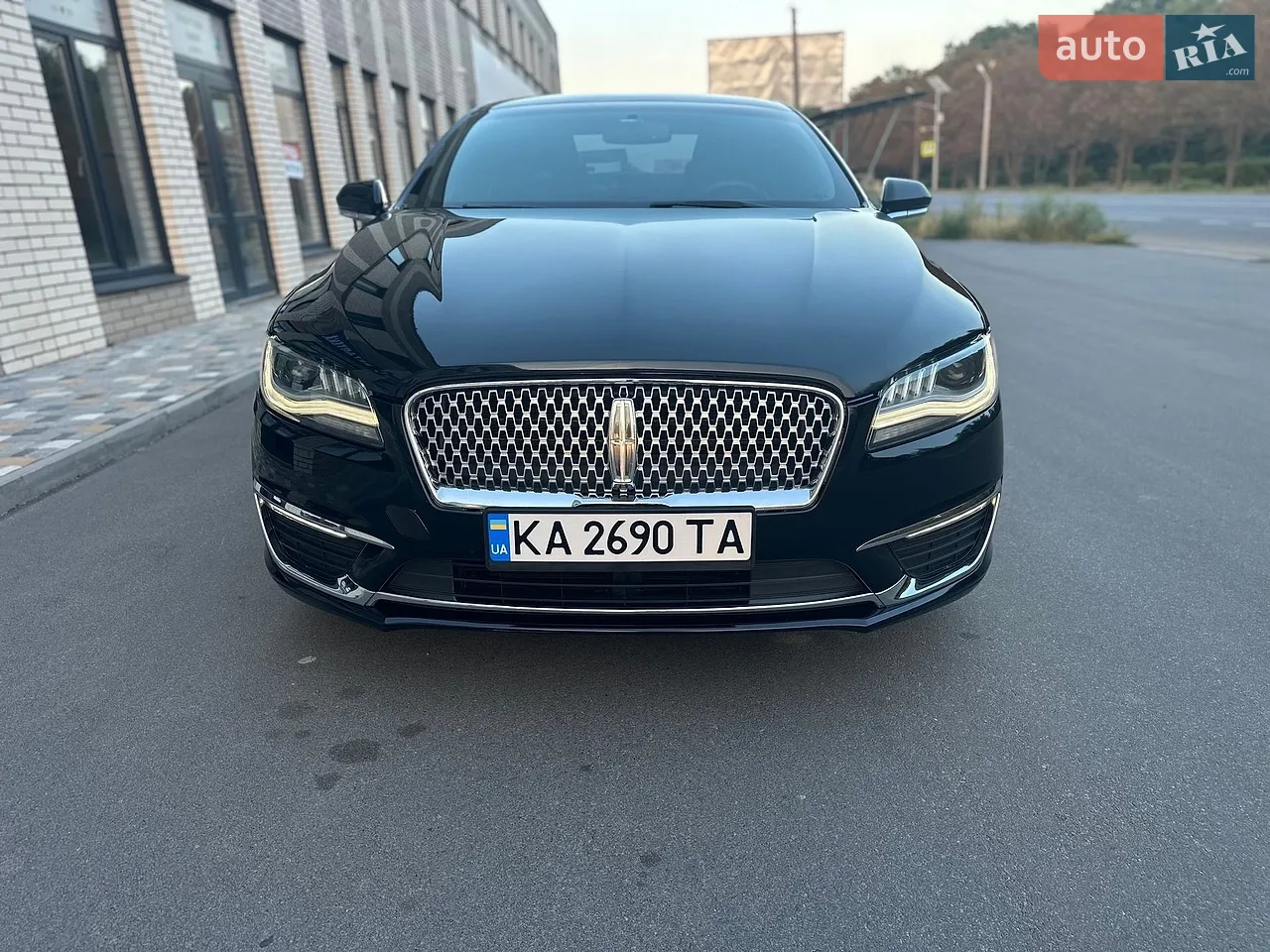 2016 Lincoln MKZ - мініатюра 33