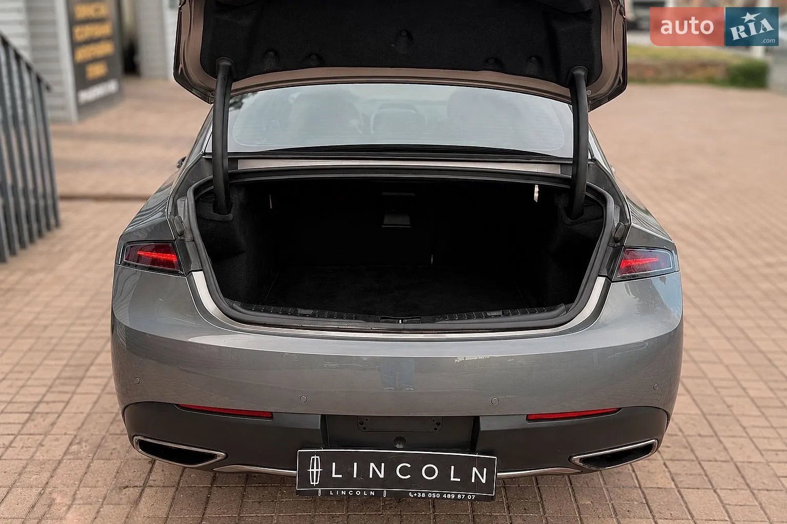 2018 Lincoln MKZ - мініатюра 26