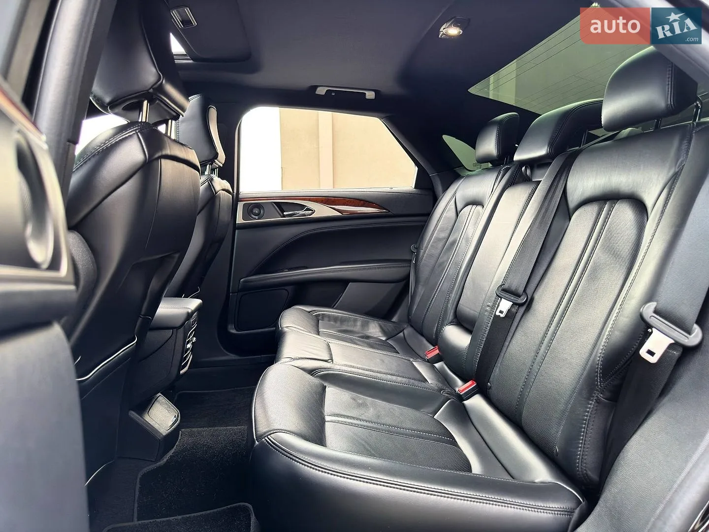 2020 Lincoln MKZ - мініатюра 32