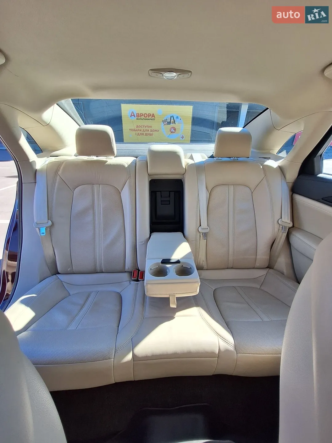 2016 Lincoln MKZ - мініатюра 19