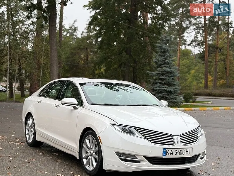 Lincoln MKZ 2015