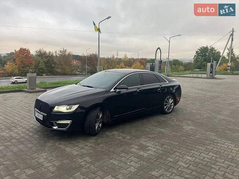 Lincoln MKZ