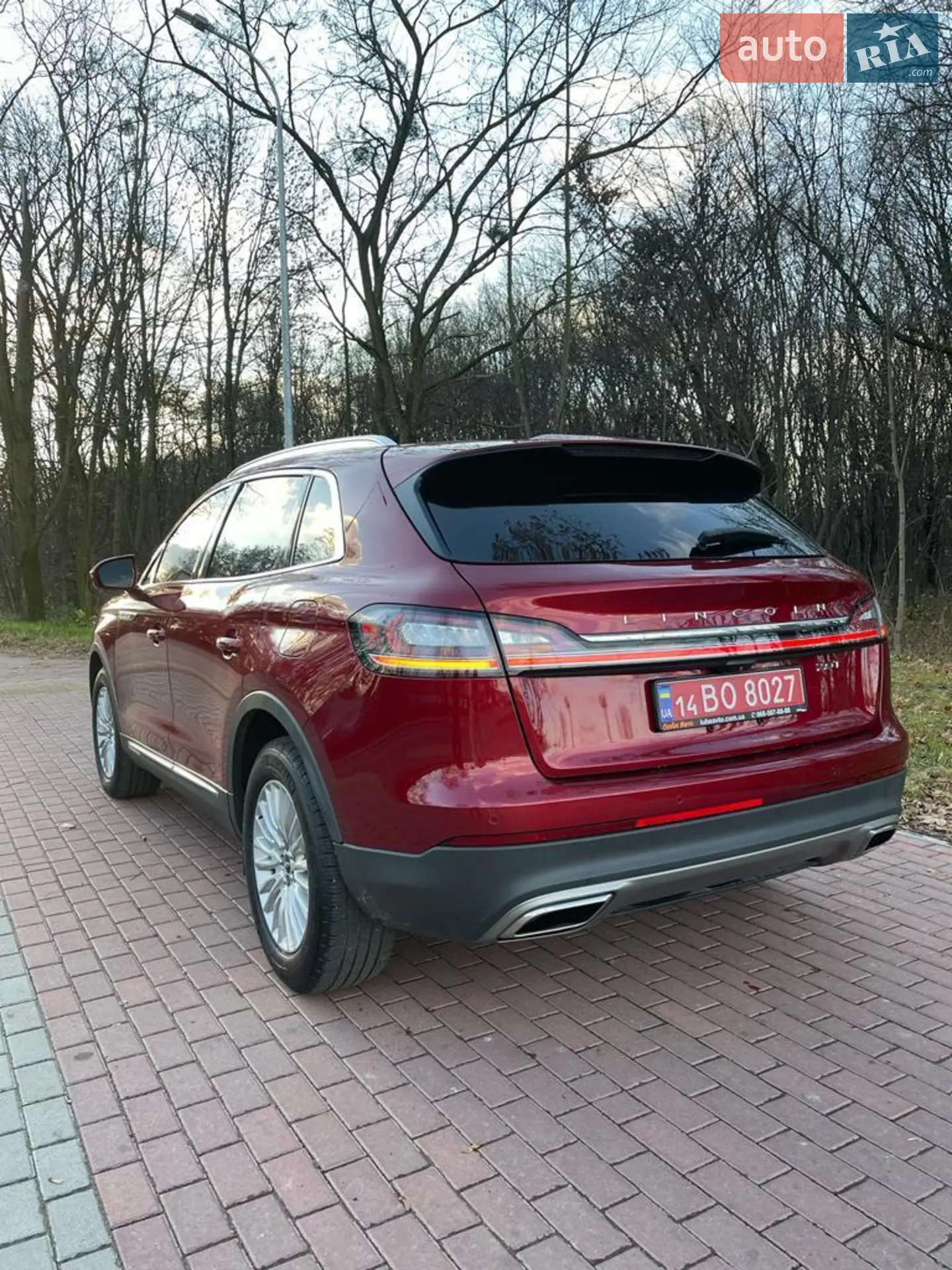 2019 Lincoln Nautilus - мініатюра 11