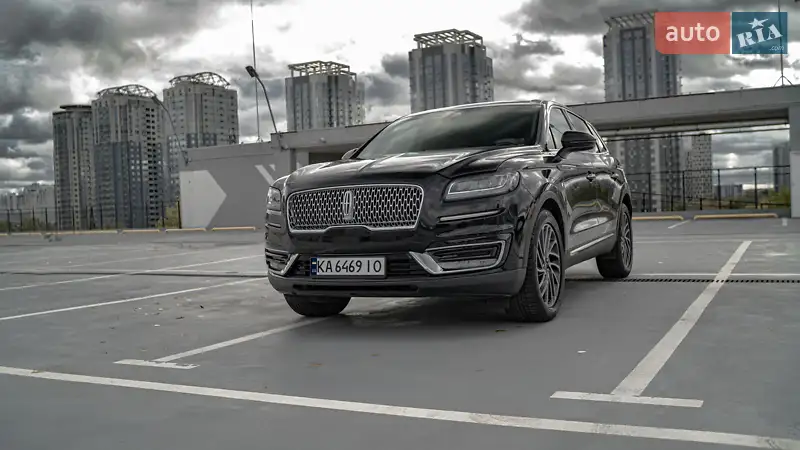 Lincoln Nautilus 2019