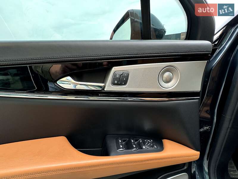 Внедорожник / Кроссовер Lincoln Nautilus 2022 в Хмельницком