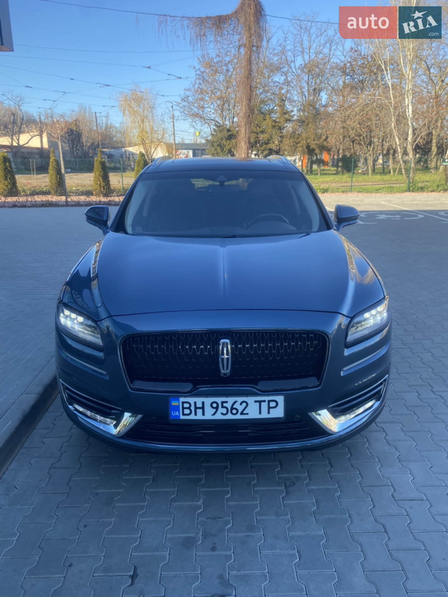 2019 Lincoln Nautilus - мініатюра 4